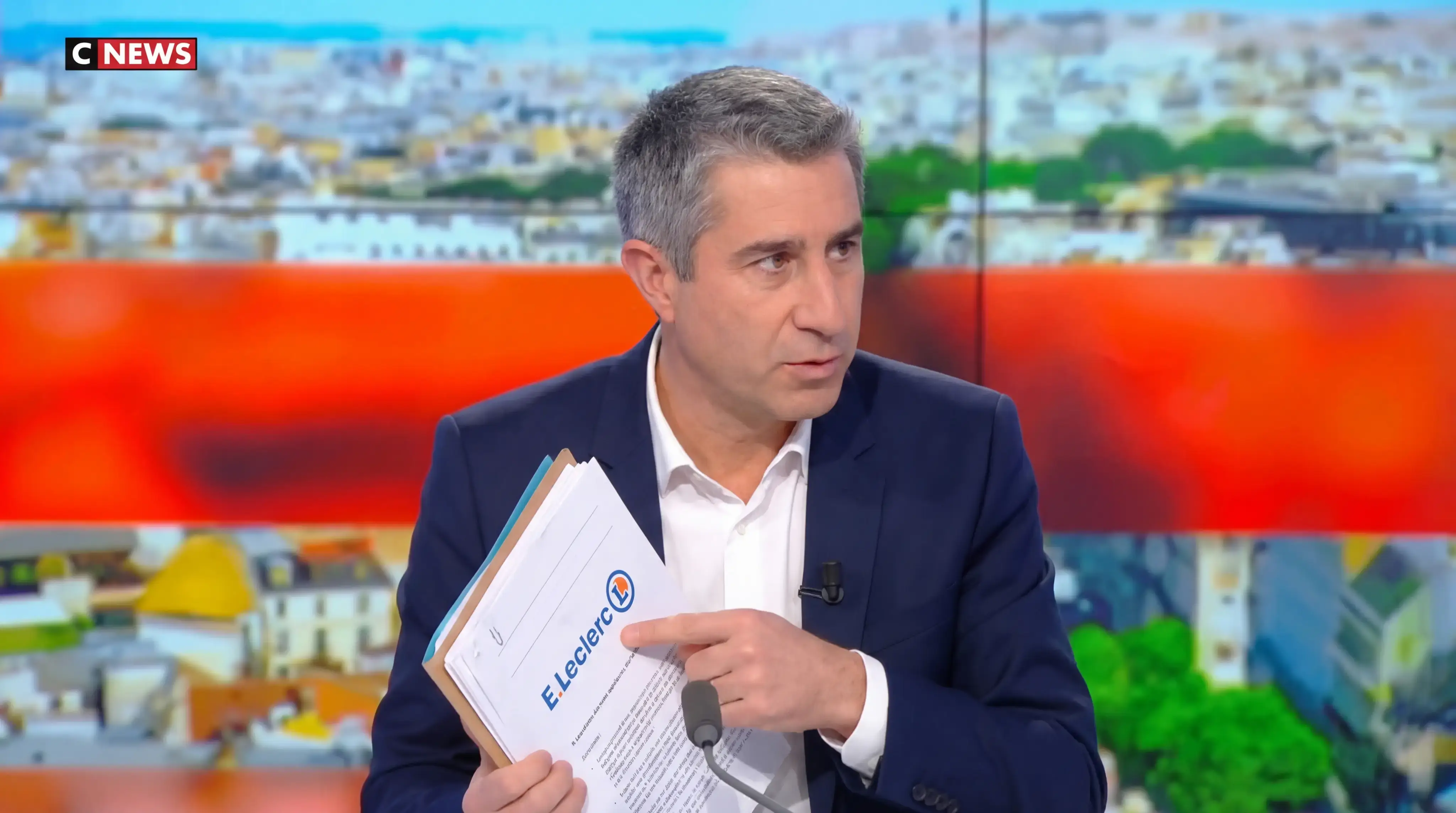 Ruffin confronte Leclerc avec des documents